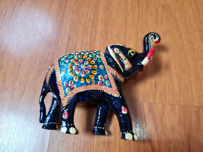 Elefante de metal esmaltado com técnica cloisonné 13cm marinho e color