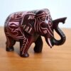 Elefante de pedra sabão pintado e esculpido a mão 9cm
