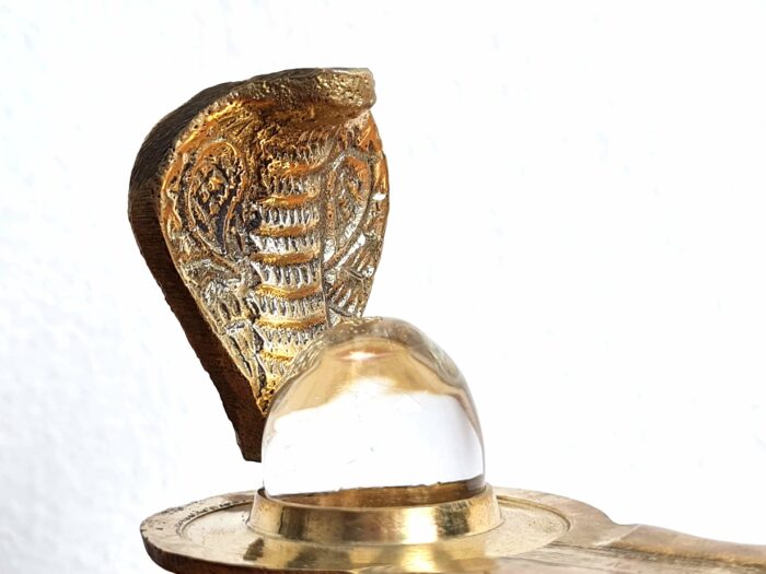Shiva Lingam objeto de adoração ao Senhor Shiva metal com vidro