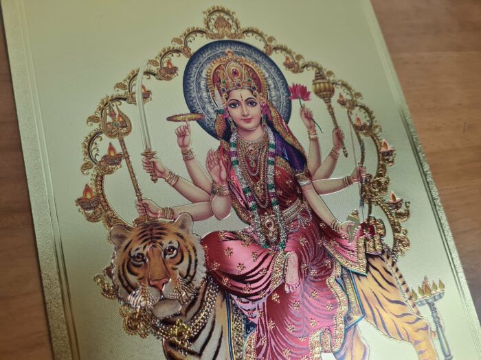 Folha laminada dourada para decorar Deusa Durga II 30 x 21cm