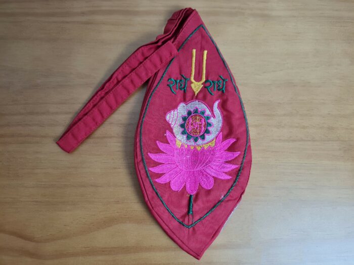 Bolsinha de japamala (bead bag) com estampa da concha (Shankha) de Krishna além da flor de lótus e o símbolo de tilak