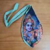 Bolsinha de japamala (bead bag) com estampa de Radha & Krishna verde com estampa colorida