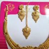 Conjunto completo de semi joia clássica indiana dourado