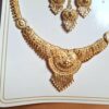 Conjunto completo de semi joia clássica indiana dourado