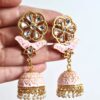 Brinco indiano Jhumka rosa com guizos