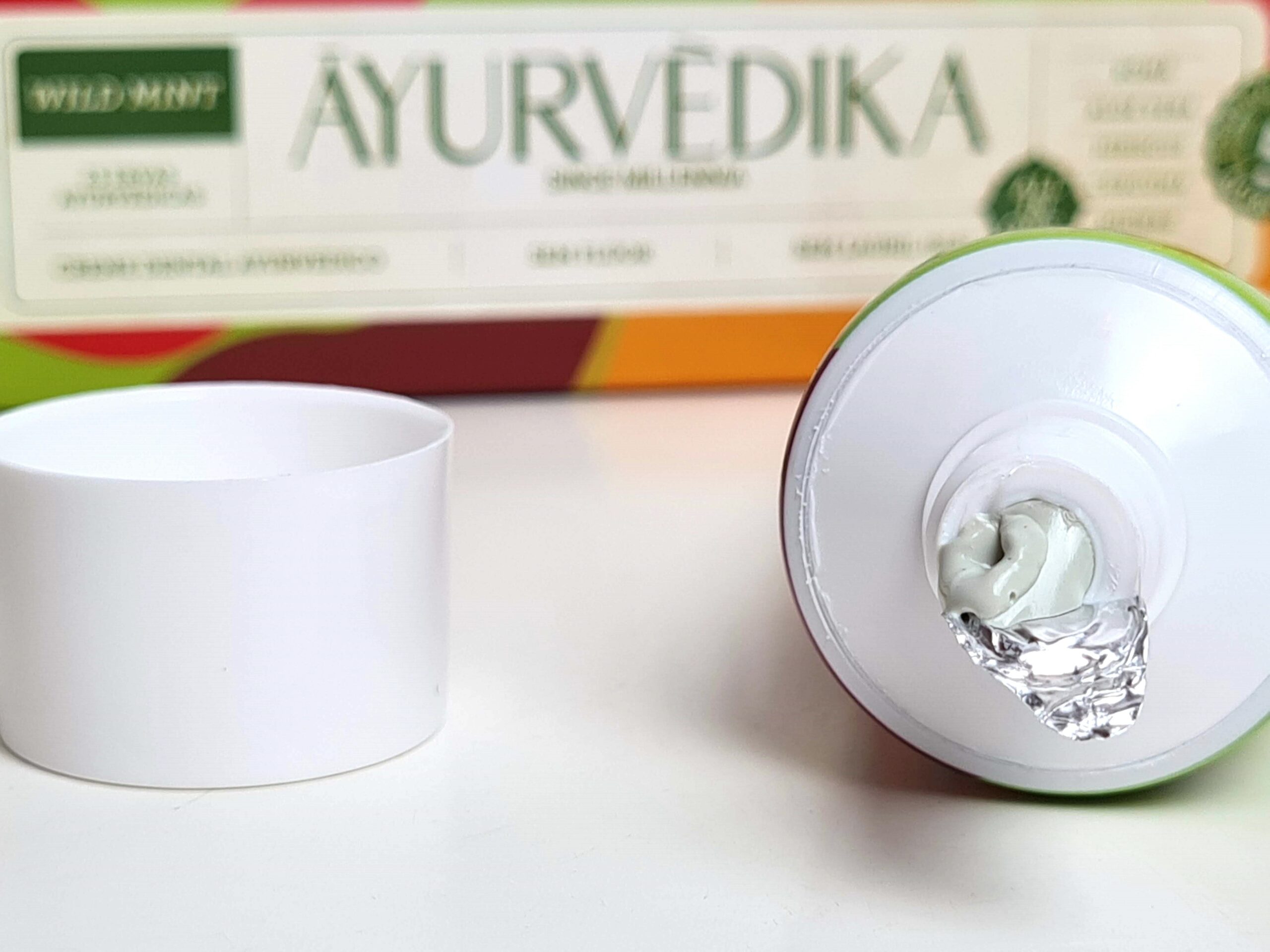 Creme Dental AYURVÈDIKA sabor Wild Mint sem flúor 100g