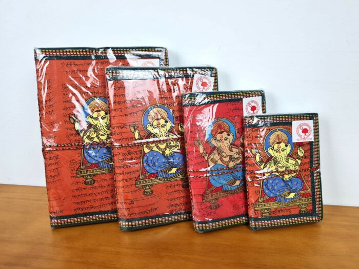 Kit com 4 cadernos indianos artesanais estampa de Ganesha laranja coral