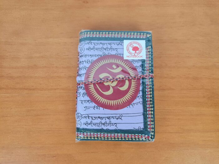 Caderno indiano artesanal estampa de Buda 13x8cm lilás
