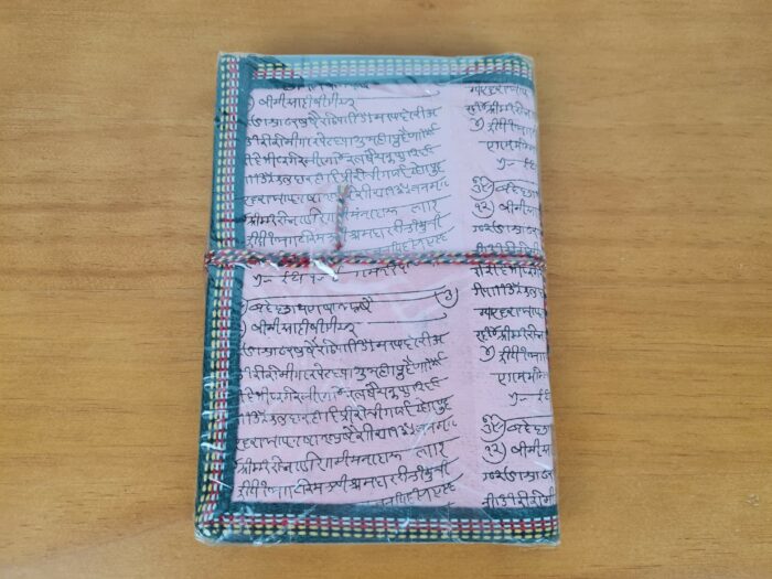 Caderno indiano artesanal estampa de elefante rosa claro 18x13cm