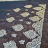 Sari indiano de crepe de seda preto e dourado bordado