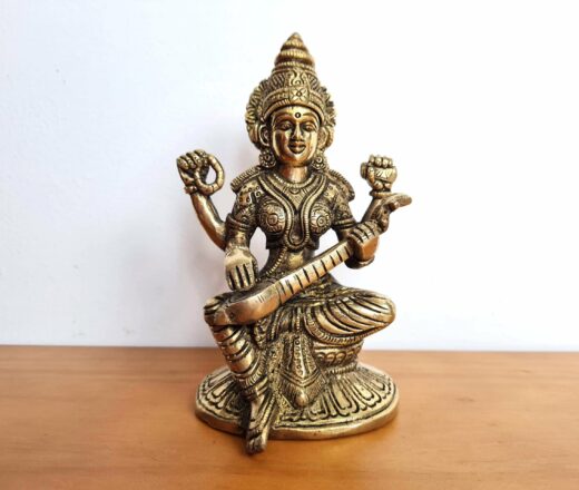 Estátua da Deusa Saraswati em metal brass 16cm