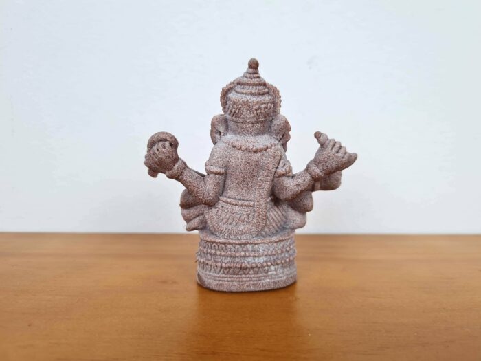 Estátua de Ganesha de pedra cor rosé 8cm