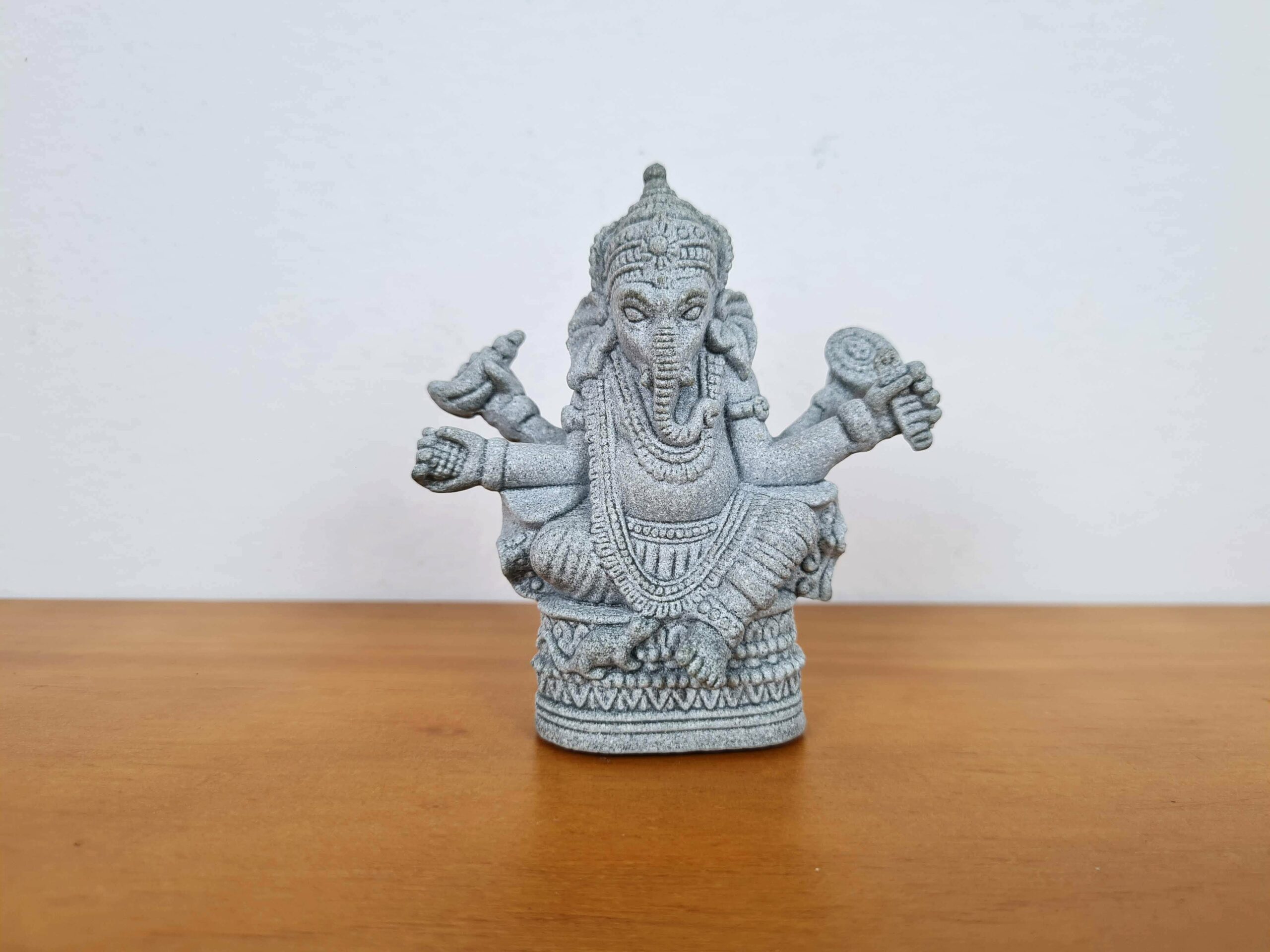 Estátua de Ganesha de pedra cor cinza 8cm
