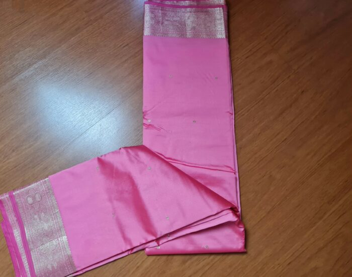 Sari indiano algodão com viscose liso rosa com barra de Jacquard dourado