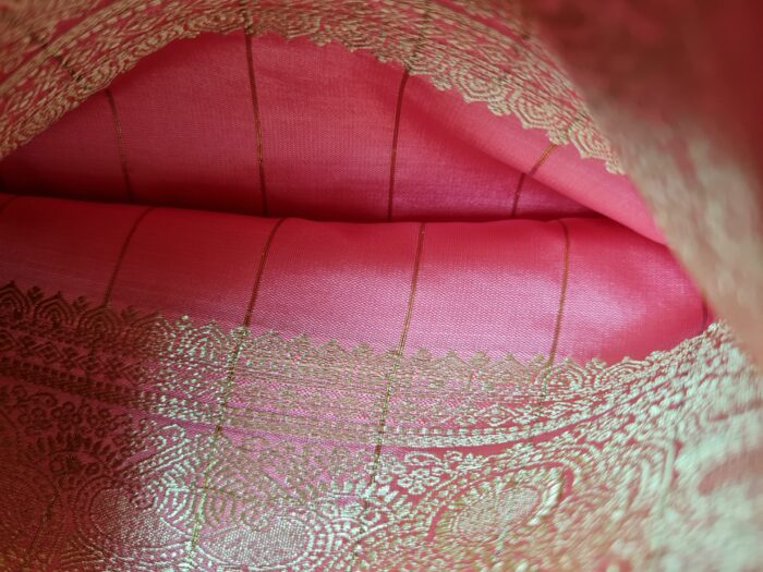 Sari indiano algodão com viscose liso rosa com barra de Jacquard dourado