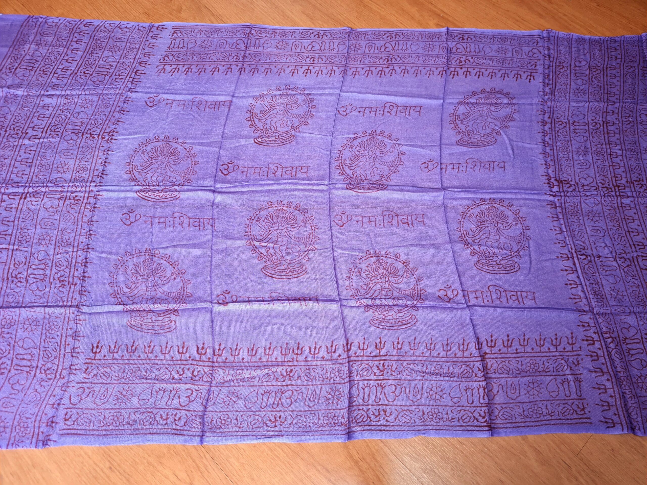 Chadar indiano (manto de oração) de Shiva Nataraja roxo