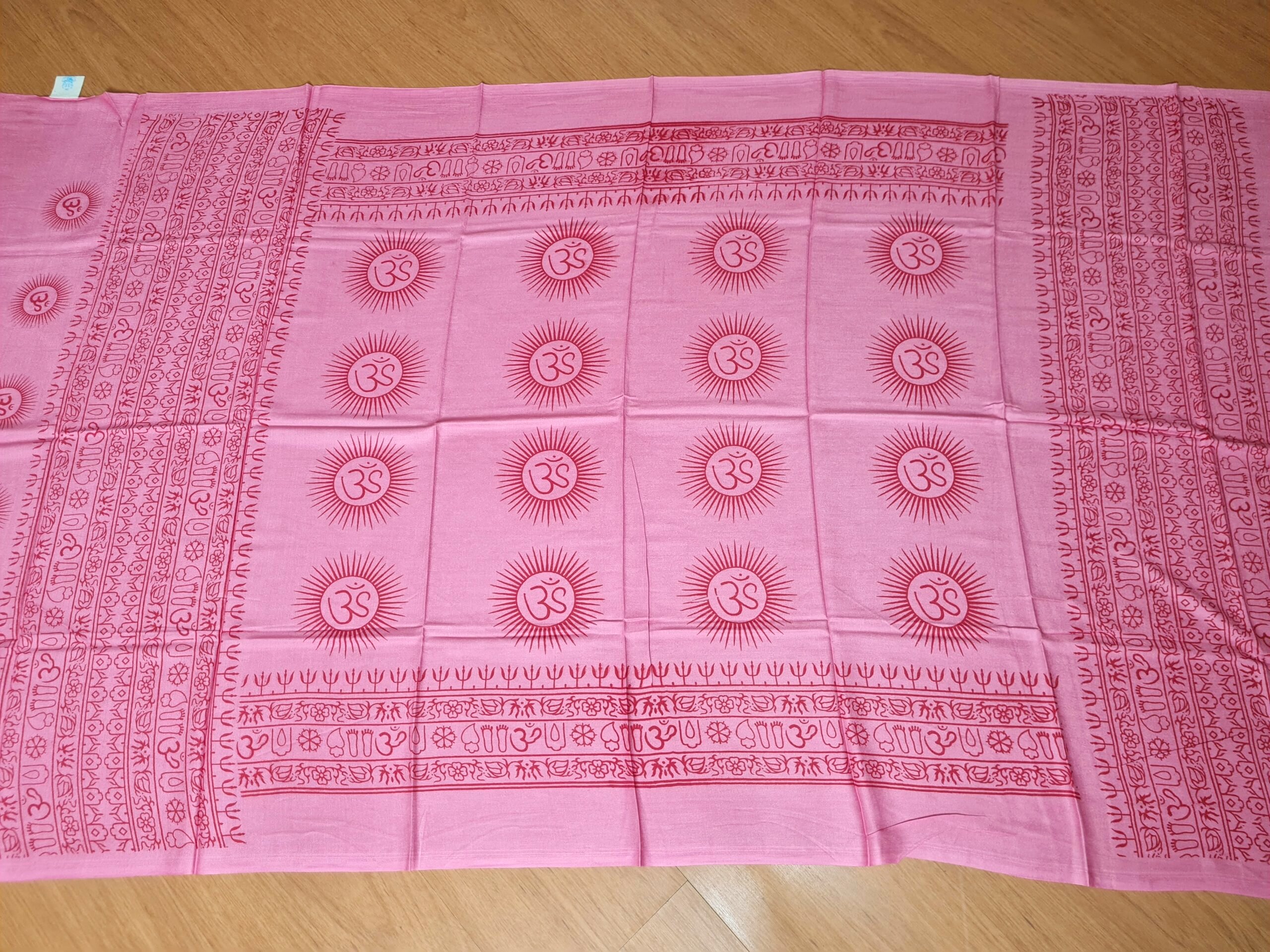 Chadar indiano (manto de oração) de OM e mantras rosa médio