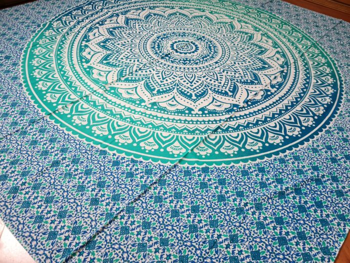 Colcha indiana ou painel decorativo azul e verde (2,40m x 2,10m)