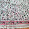 Echarpe indiana estampa paisley de viscose rosa com creme e verde