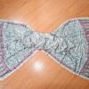 Echarpe indiana estampa paisley de viscose rosa com creme e verde