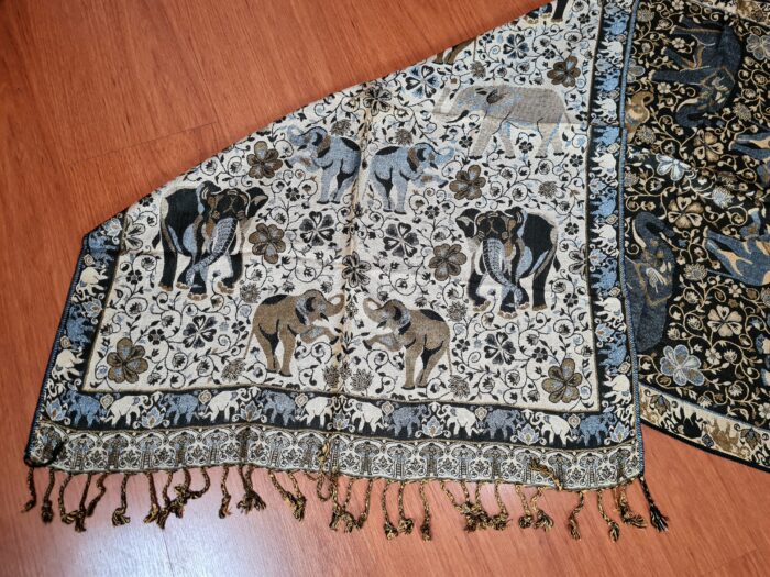 Lenço indiano dupla face clássico estampa de elefantes marrom e creme