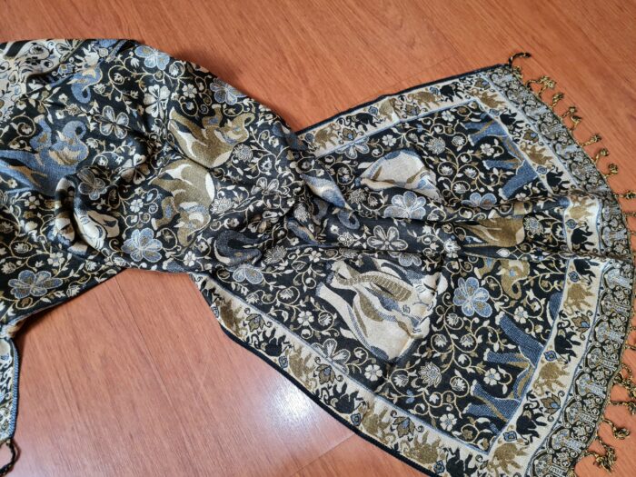 Lenço indiano dupla face clássico estampa de elefantes marrom e creme