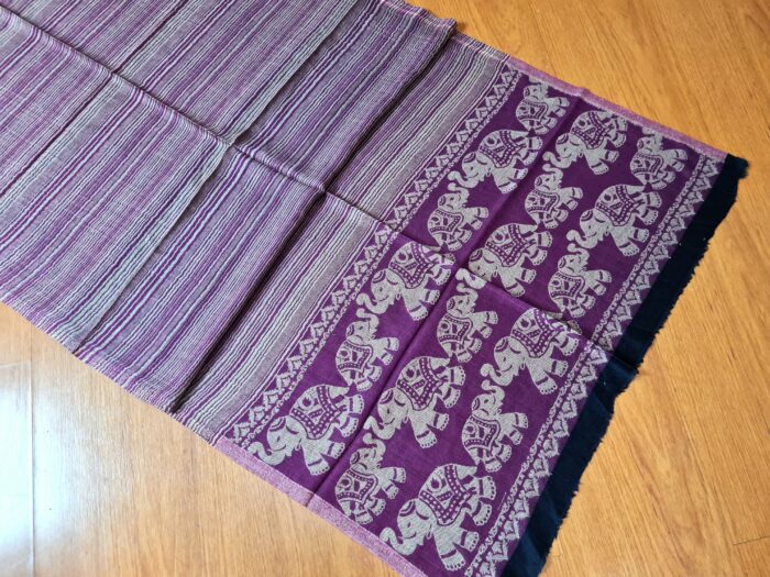 Pashimina indiana estampa de elefantes roxo e bege