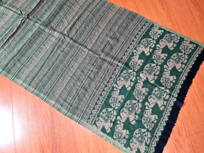 Pashimina indiana estampa de elefantes verde e bege