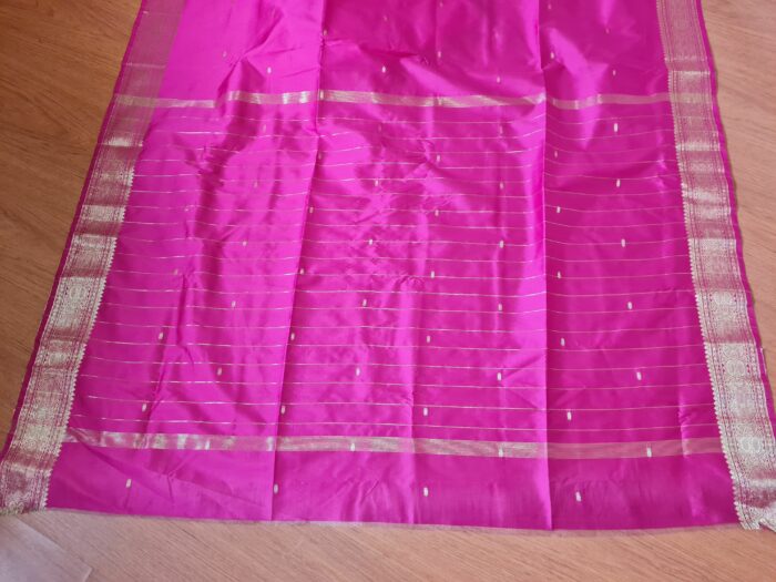 saree rosa indiano com dourado
