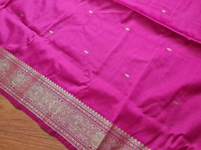 Sari indiano algodão com viscose liso pink com barra de Jacquard dourado