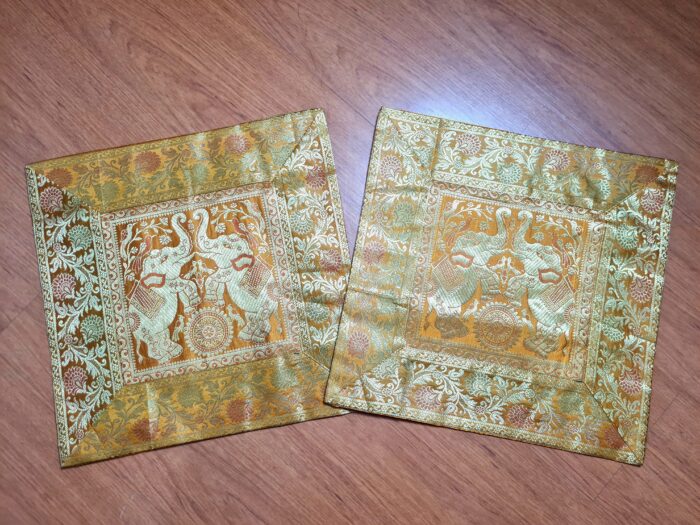 Duo de Capas de almofada indiana de elefantes mostarda com dourado