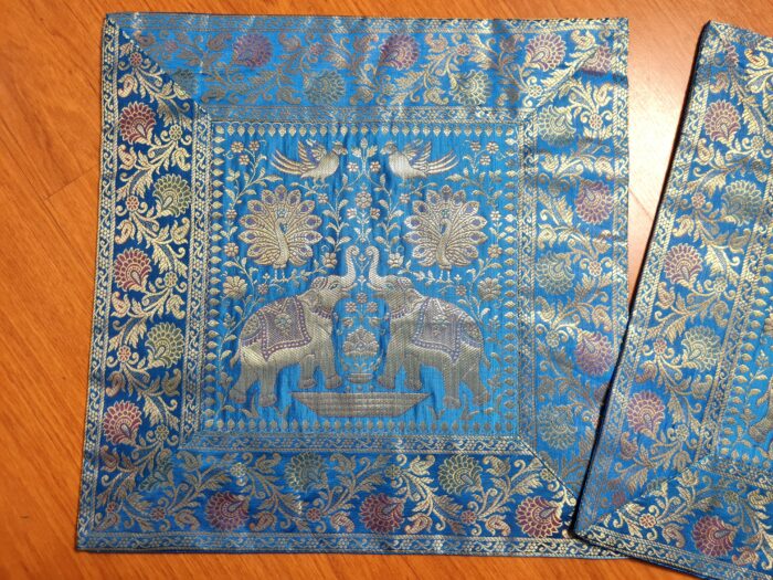 Duo de Capas de almofada indiana de elefantes azul com dourado