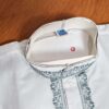 Conjunto completo de vestuário para noivo em casamentos indianos branco com bordado