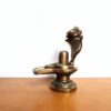 Shiva Lingam com cobra de 5 cabeças objeto de adoração ao Senhor Shiva