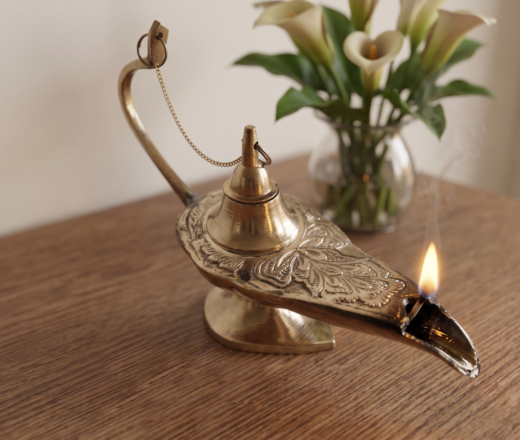 Lâmpada a óleo indiana de metal brass design árabe medieval GG
