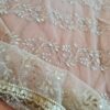 Dupatta bege dourado com bordados florais Pallavi Rajshri