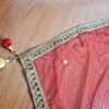20241126_163709 Dupatta vermelha e dourada de noiva com bordados pompons e barrado luxuoso