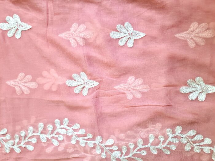 Dupatta rosa antigo com bordados florais
