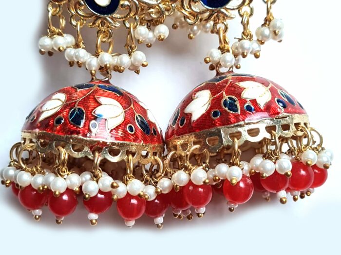Brinco indiano Meenakari Jhumka vermelho e marinho design pavão