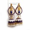 Brinco indiano Meenakari Jhumka marinho e creme design pavão