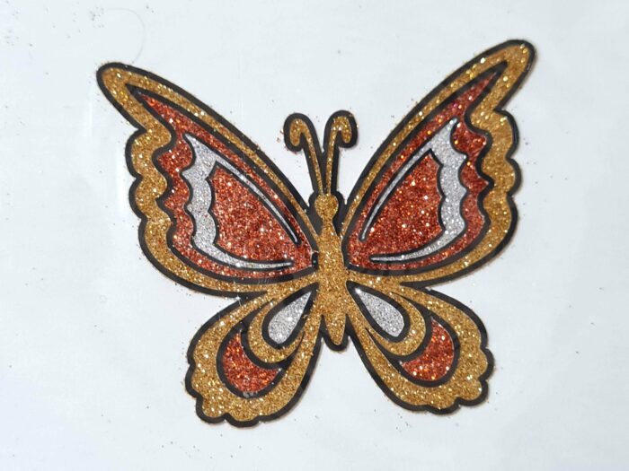 tatuagem indiana de borboleta com glitter dourada e laranja II