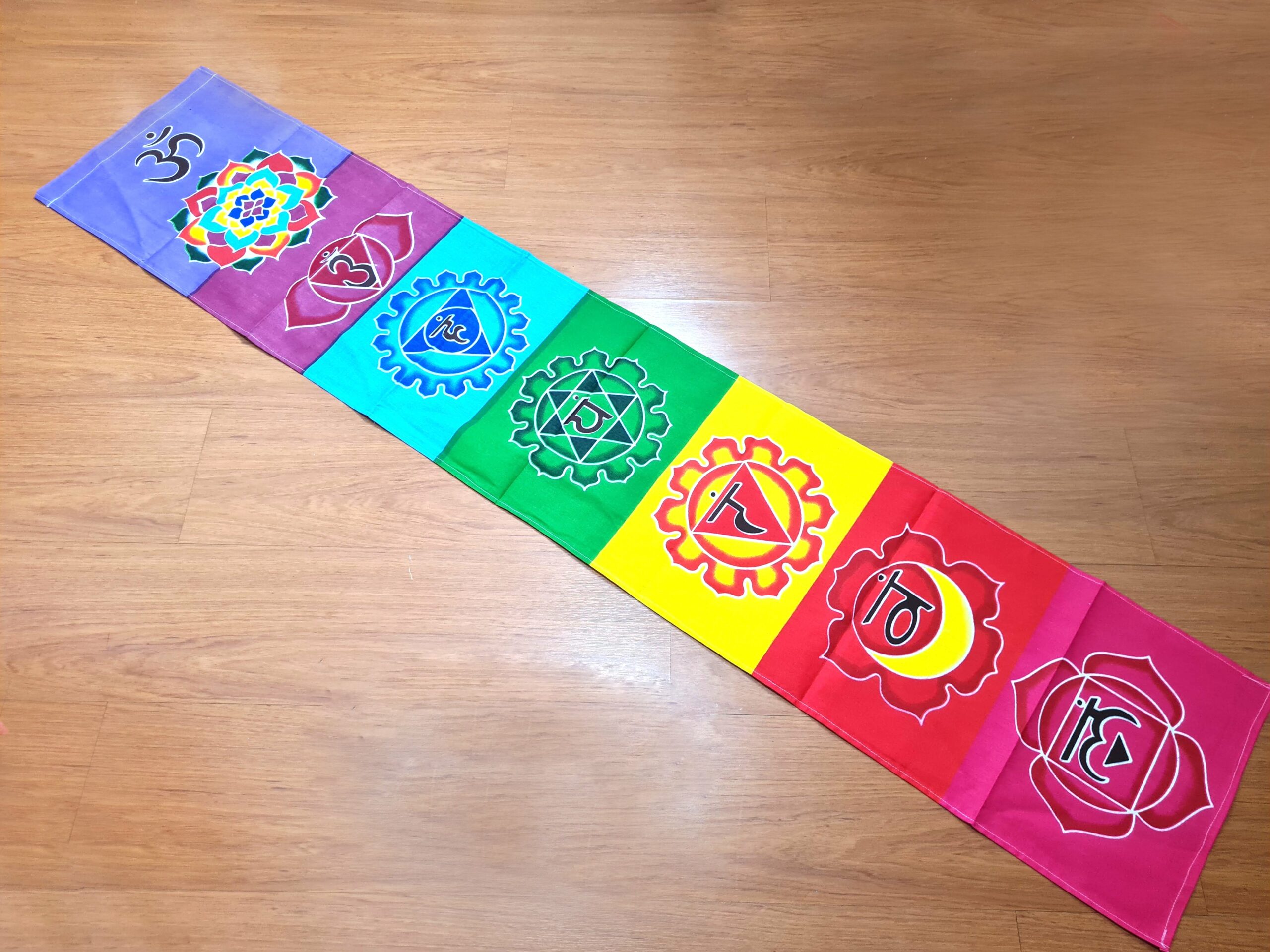 Panô dos 7 chakras especial para parede lilás e color 1,80m