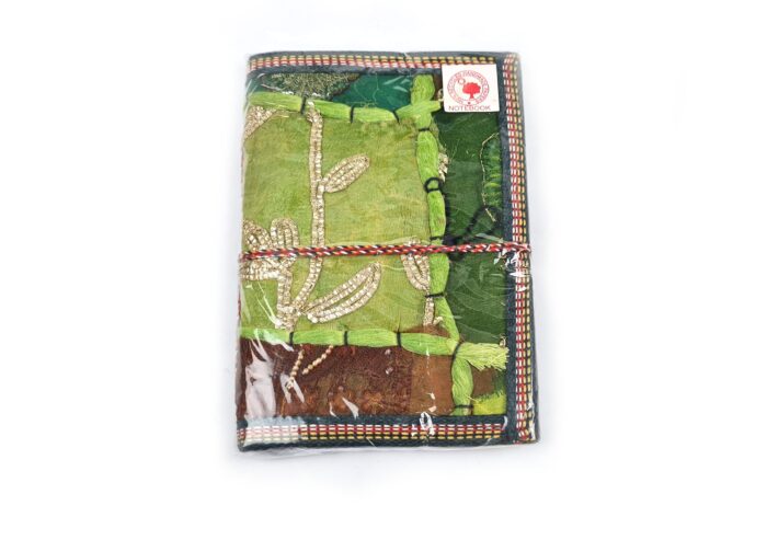 Caderno indiano artesanal estampa de Patchwork 18x13cm verde