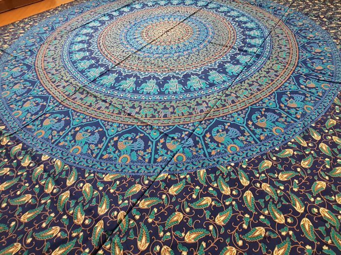 Panô indiano de algodão estampa de mandala verde e azul 2,40m
