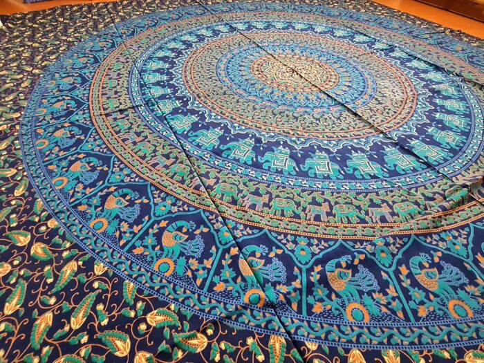 Panô indiano de algodão estampa de mandala verde e azul 2,40m