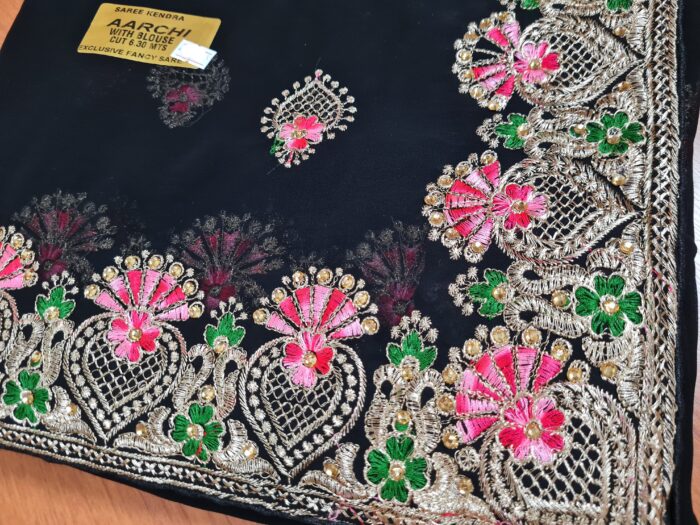 Sari indiano de crepe de seda preto rosa e dourado bordado