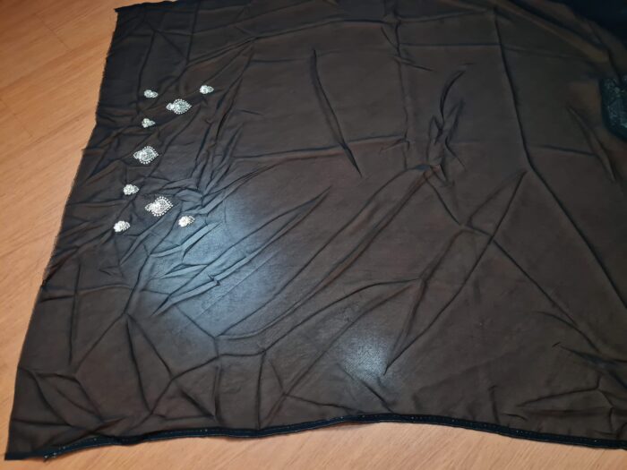 Sari indiano de crepe de seda preto rosa e dourado bordado