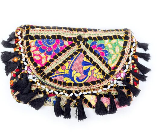 Bolsa indiana Banjara 100% bordada a mão preto e coloridos II