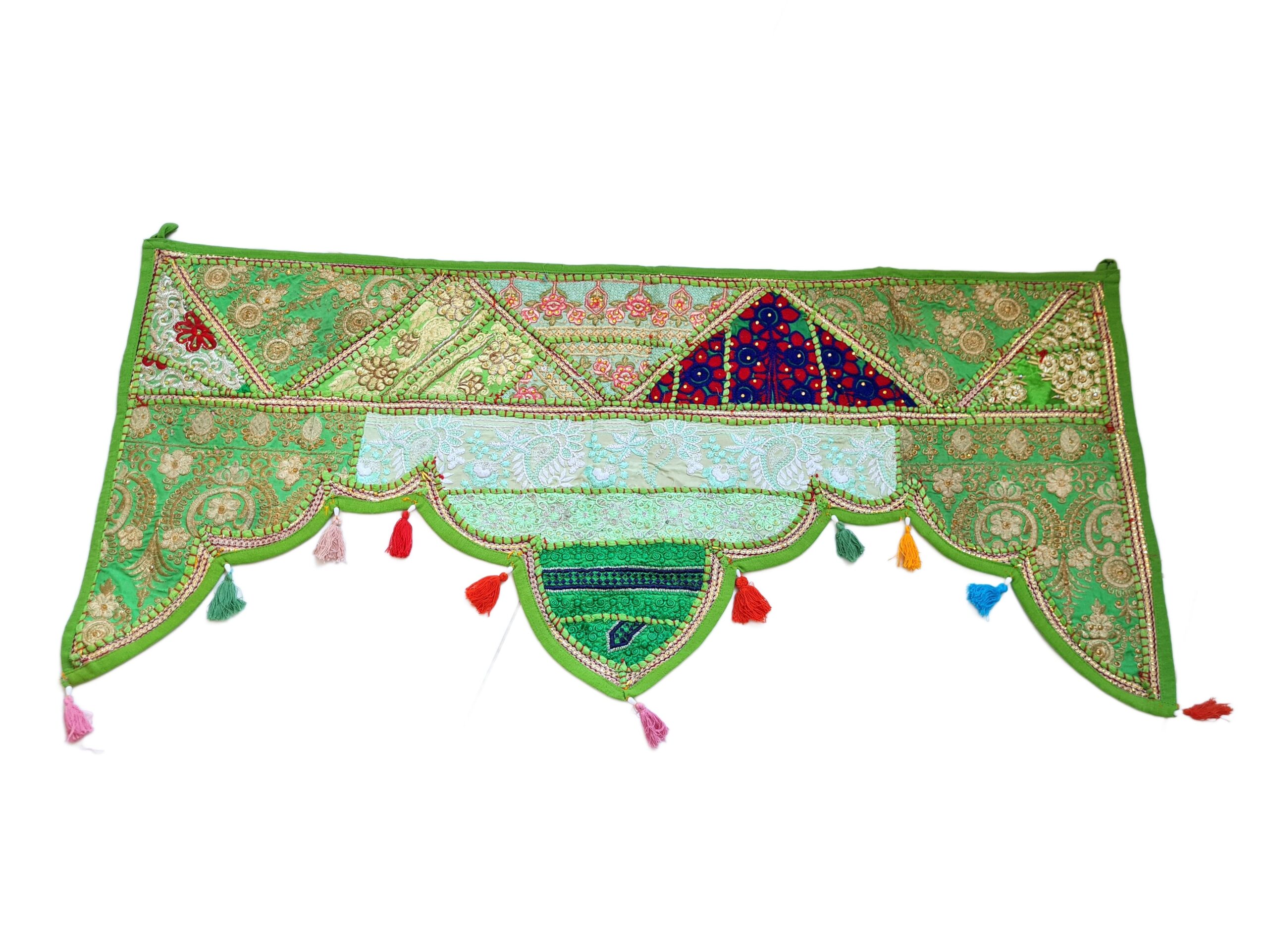 Bandô de porta indiano (Toran) 5 pontas bordado verde e color 45cm