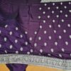 Sari indiano de seda em Jacquard brocado cor uva escuro e dourado